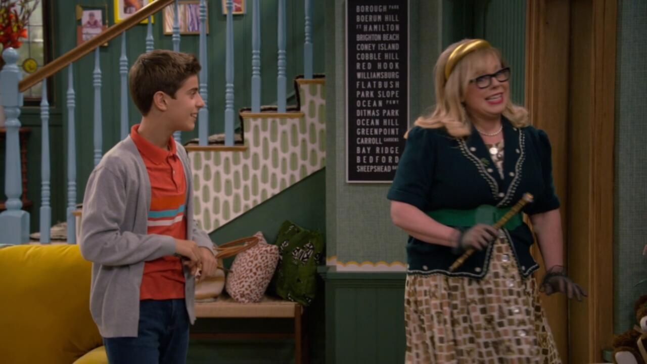 Wizards Beyond Waverly Place S01E09 Wiz Taken Identity 720p DSNP WEB DL DD 5 1 H 264 playWEB TGx