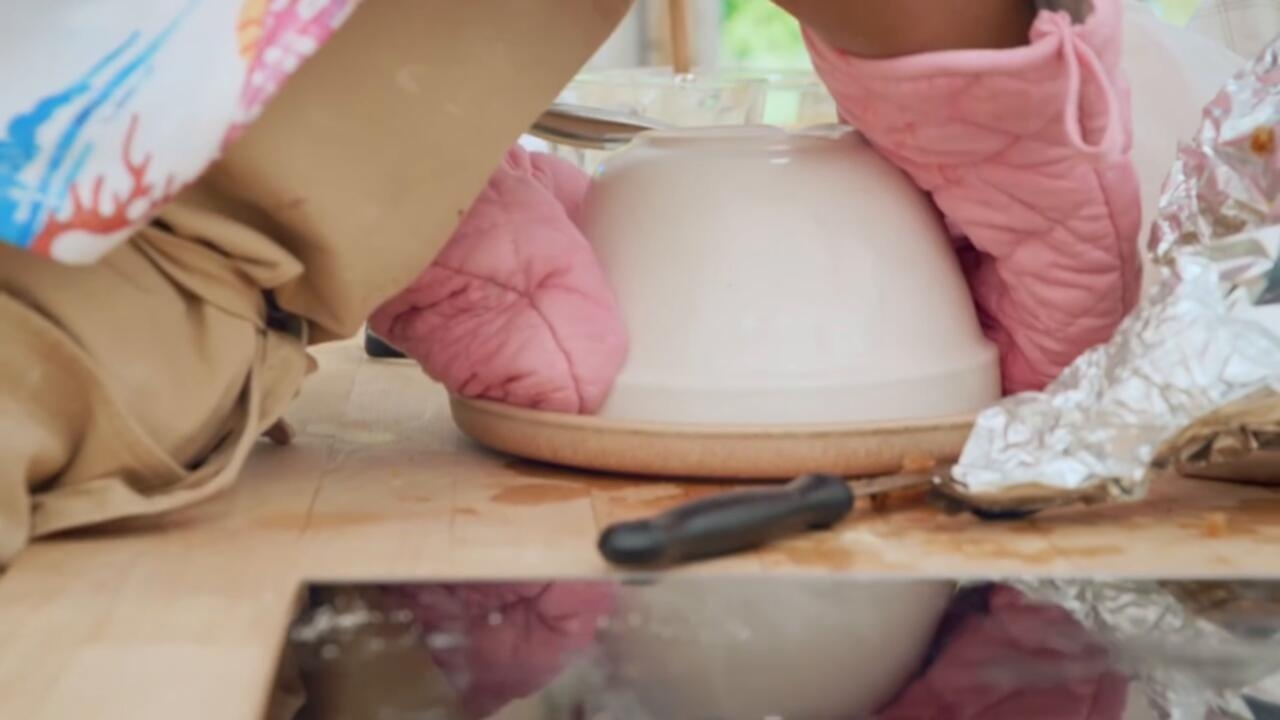 The Great British Bake Off S15E07 Dessert Week 720p ALL4 WEB DL AAC2 0 H 264 RAWR TGx