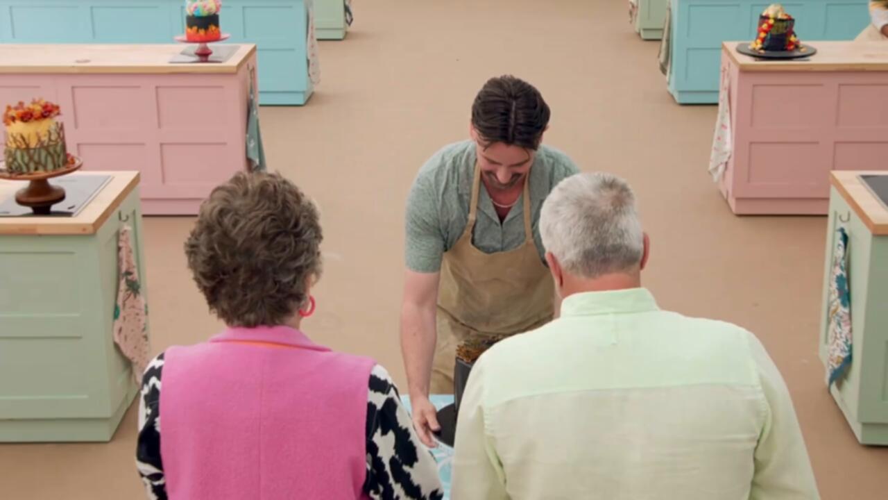 The Great British Bake Off S15E06 720p WEB H264 SKYFiRE TGx