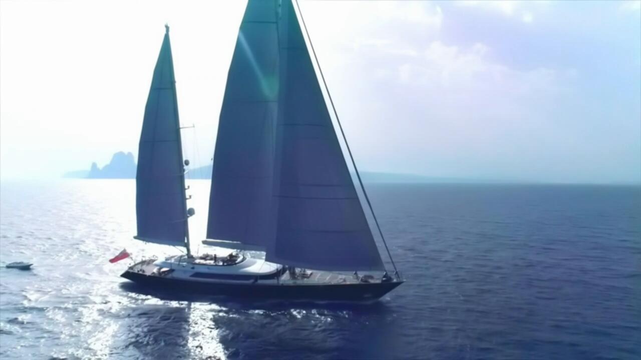 Below Deck Sailing Yacht S05E07 My Super Sideways Sixteen 720p AMZN WEB DL DDP2 0 H 264 NTb TGx