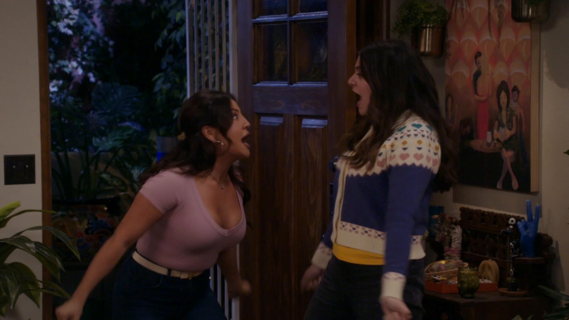 Lopez vs Lopez S03E05 Lopez vs Friends 1080p PCOK WEB DL DD 5 1 H 264 playWEB TGx