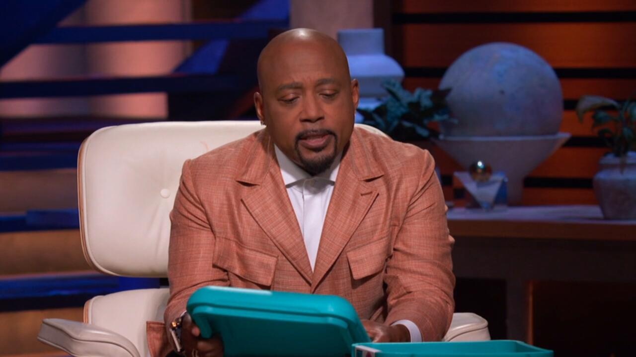 Shark Tank S16E06 720p WEB h264 EDITH TGx