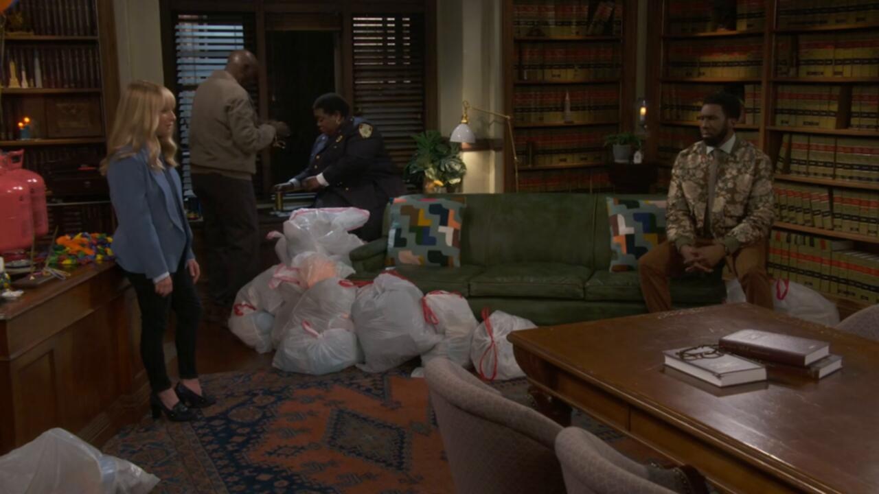 Night Court 2023 S03E03 720p WEB x265 MiNX TGx