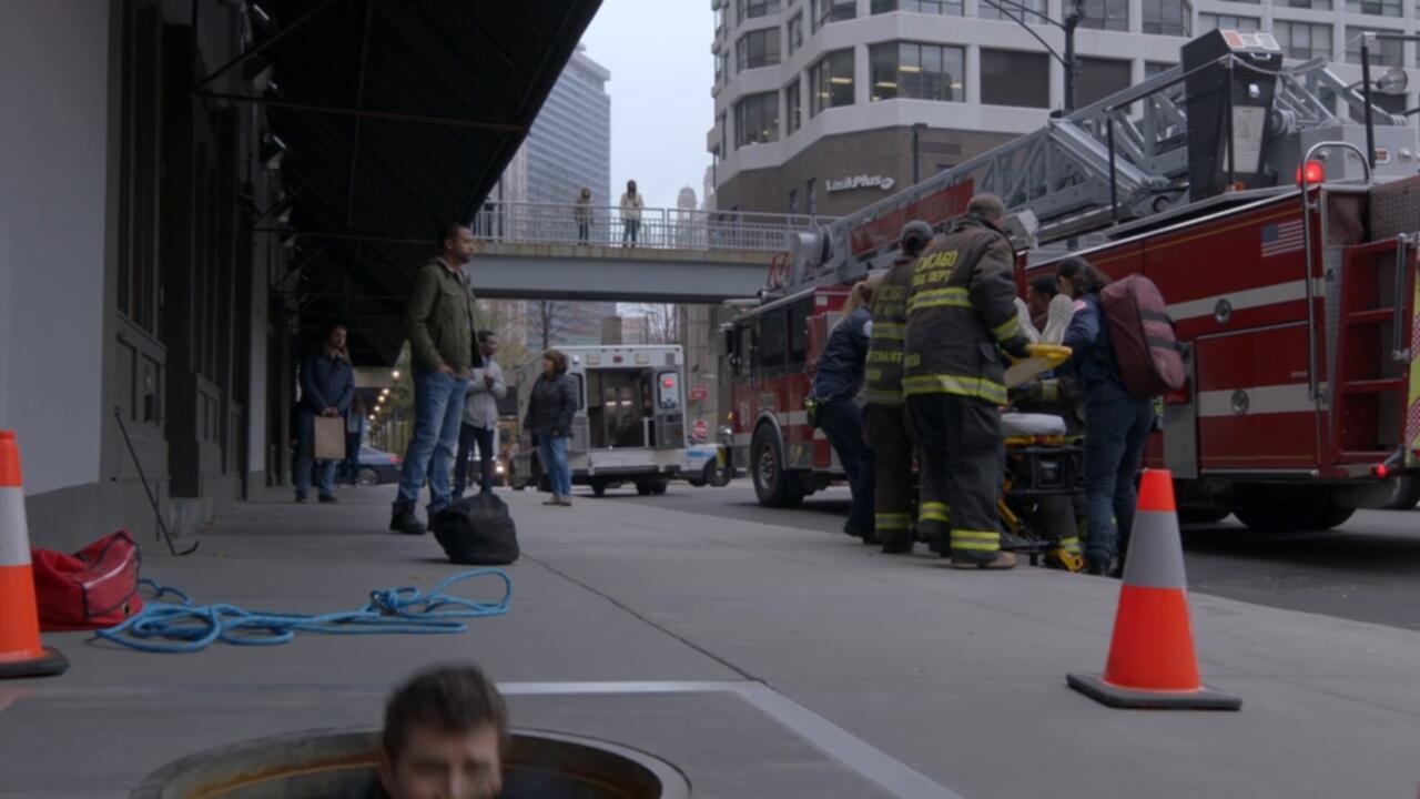 Chicago Fire S13E10 720p WEB H264 SKYFiRE TGx