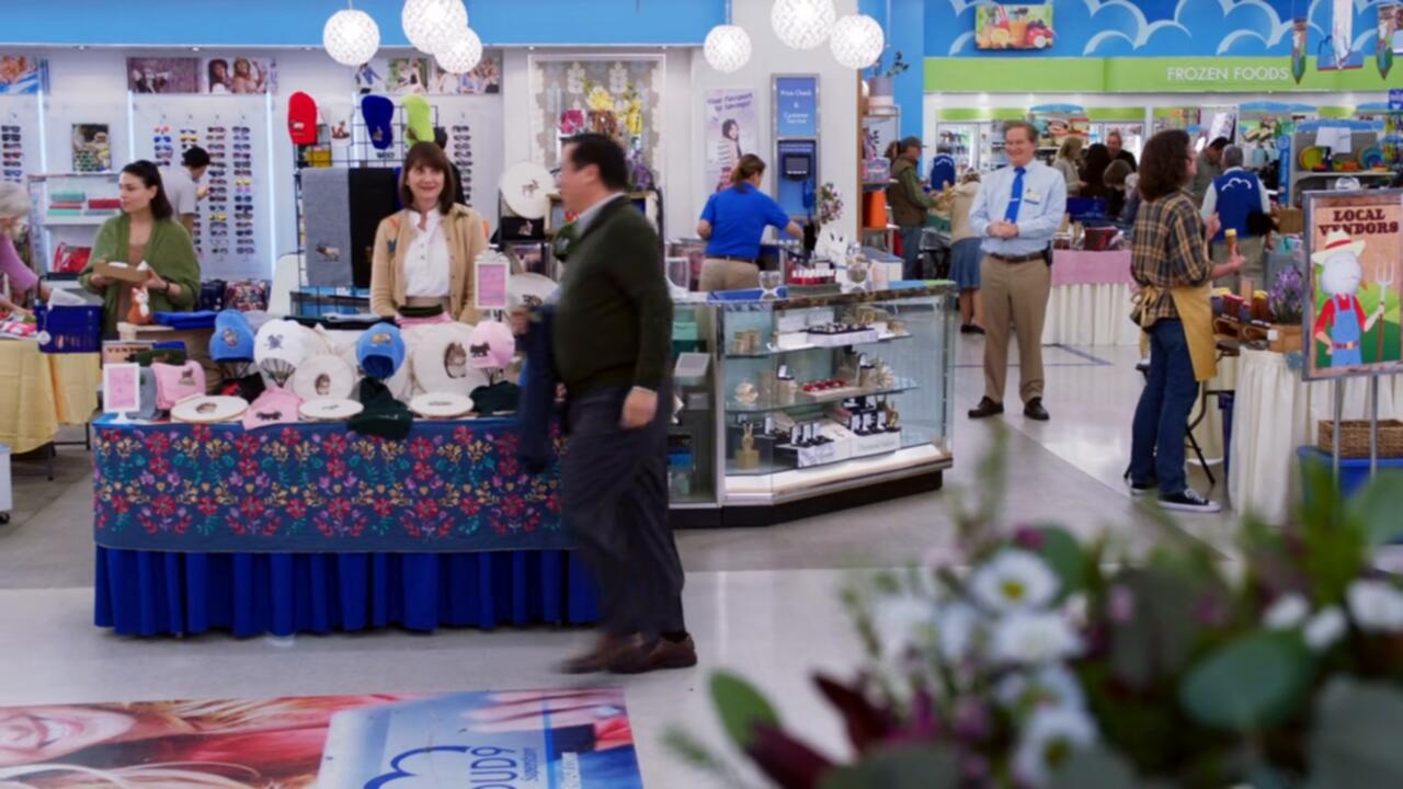 Superstore S03E18 720p WEB x265 MiNX TGx