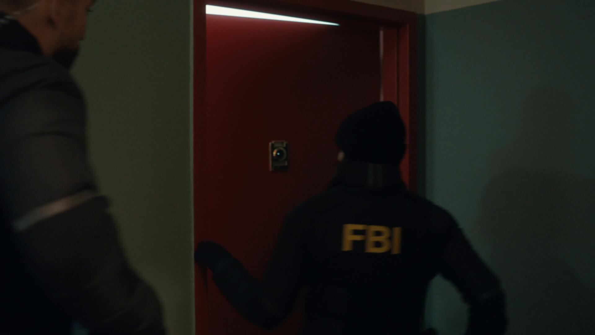 FBI S07E11 Shelter 1080p AMZN WEB DL DDP5 1 H 264 NTb TGx