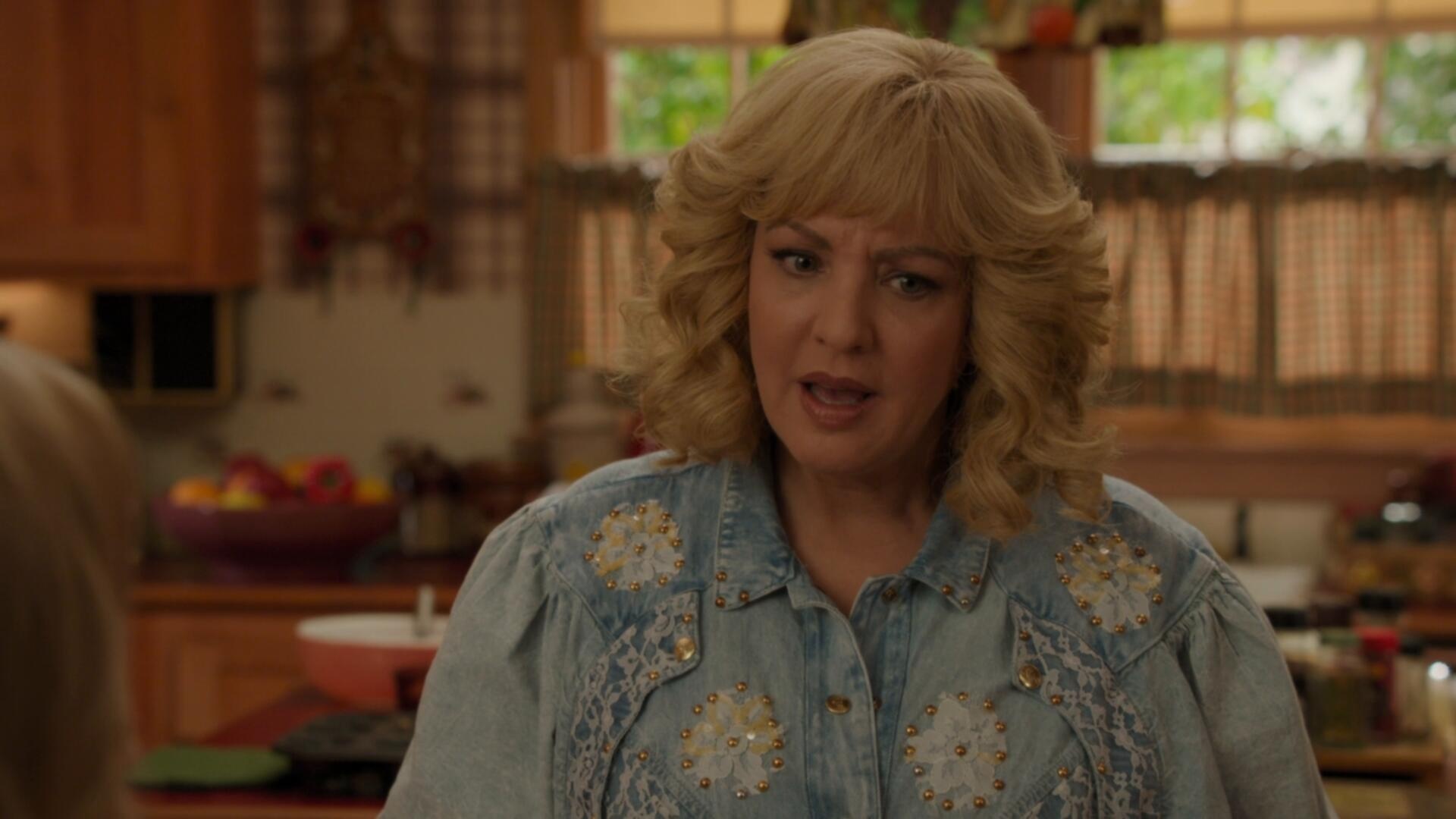 The Goldbergs 2013 S10E16 The Better Annie 1080p AMZN WEB DL DDP5 1 H 264 NTb TGx