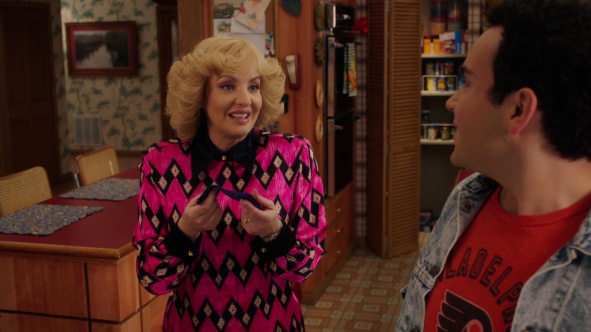 The Goldbergs 2013 S05E14 Hail Barry 1080p AMZN WEB DL DD 5 1 H 264 ViSUM TGx