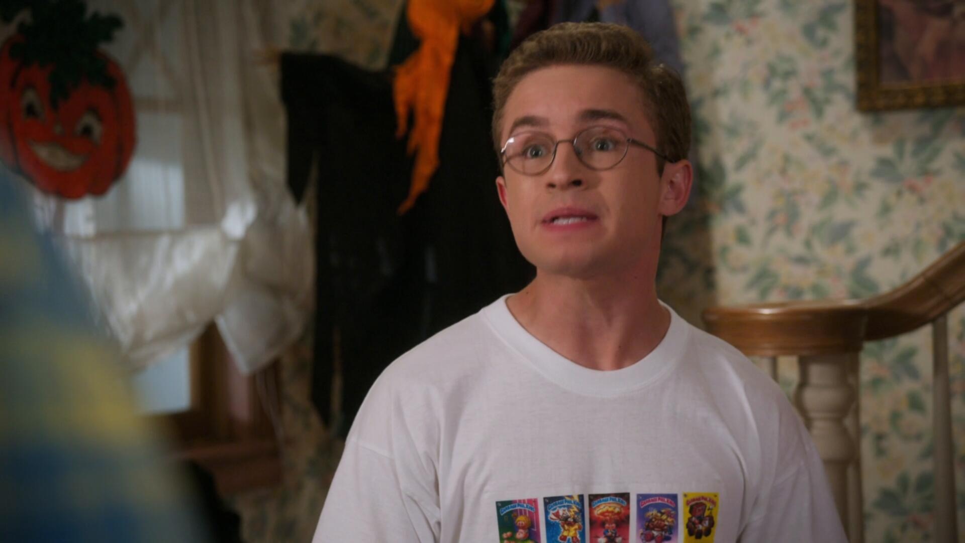 The Goldbergs 2013 S07E06 A 100 True Ghost Story 1080p AMZN WEB DL DDP5 1 H 264 NTb TGx