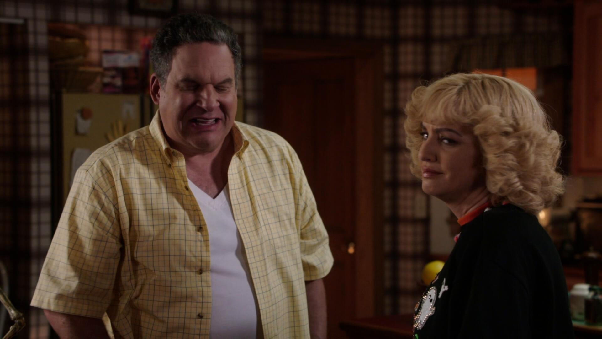 The Goldbergs 2013 S05E05 Jackie Likes Star Trek 1080p AMZN WEB DL DD 5 1 H 264 ViSUM TGx