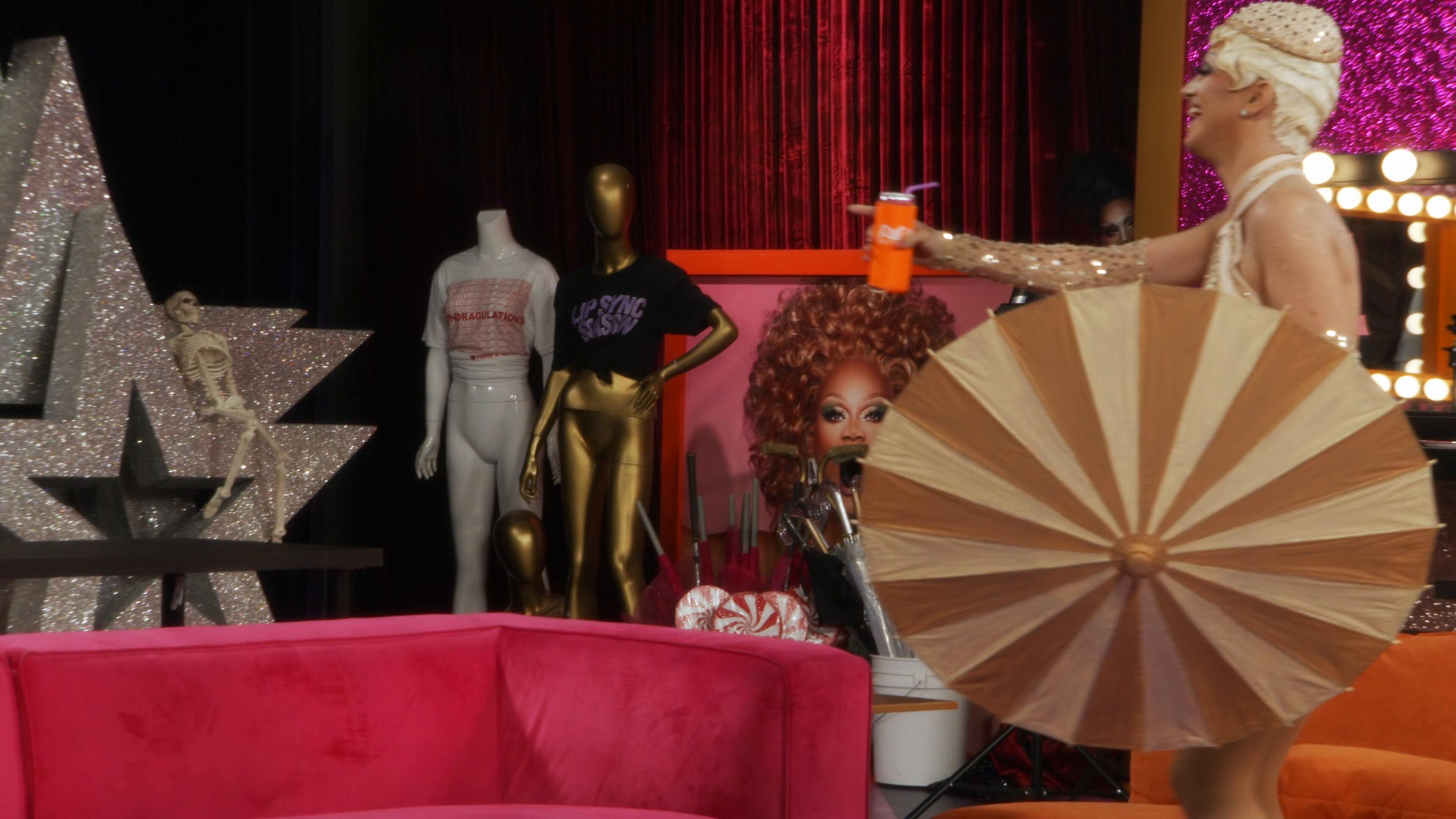 RuPauls Drag Race Untucked S17E08 The Wicked Wiz Of Oz The Rusical 2160p AMZN WEB DL DDP2 0 H 265 FL