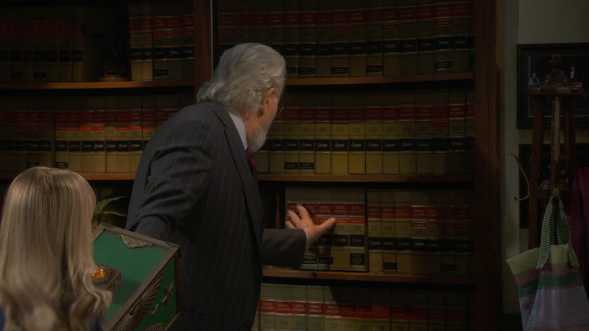 Night Court 2023 S03E11 Abracadabra Alaka Dan 1080p AMZN WEB DL DDP5 1 H 264 FLUX TGx