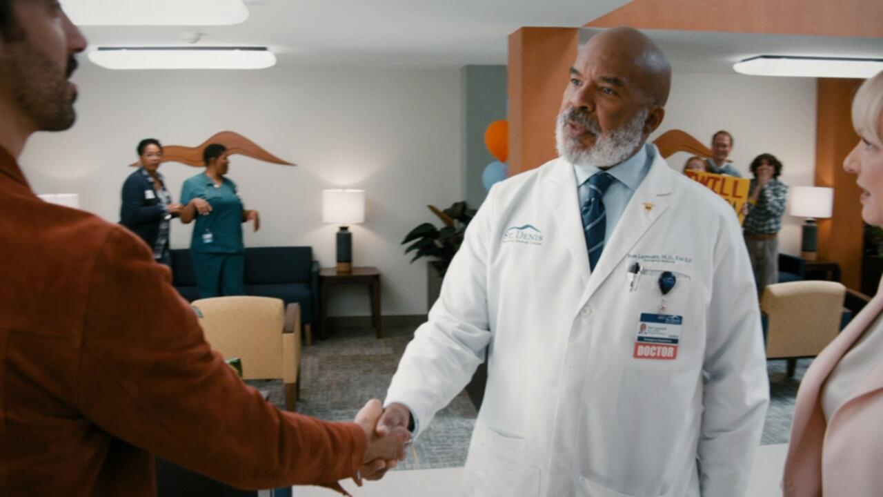 St Denis Medical S01E13 Some Famous Internet Guy 720p AMZN WEB DL DDP5 1 H 264 NTb TGx